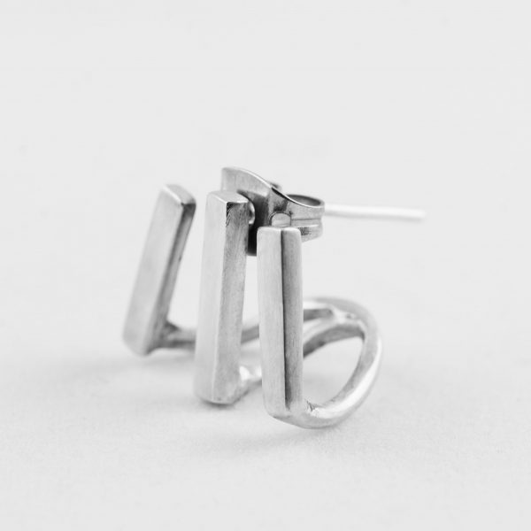 FEMALE ENERGY EARRING FEMALE ENERGY EARRING